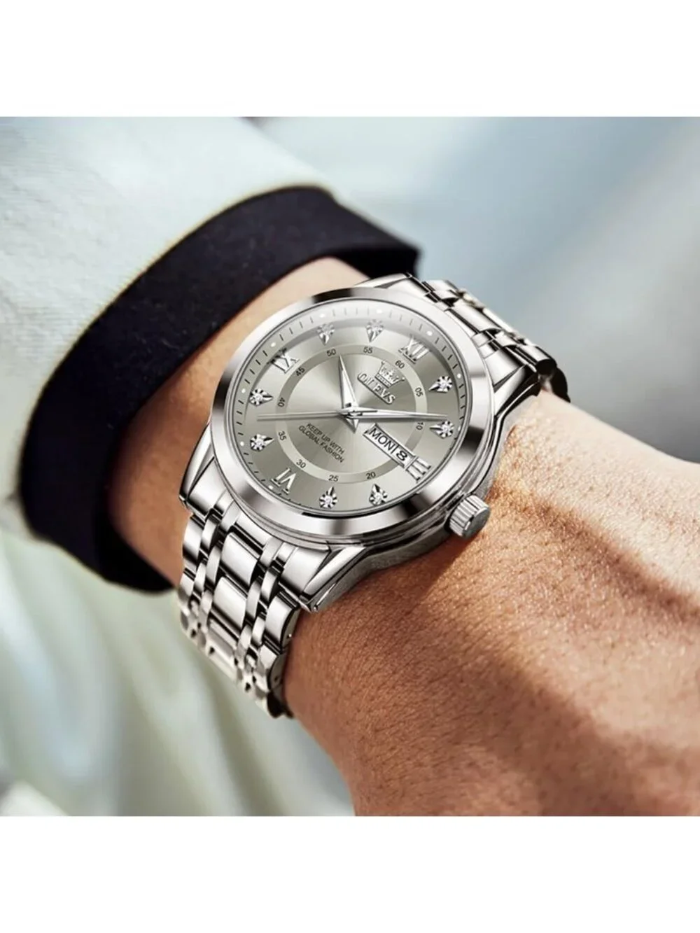 Men's Silver Grey Stainless Steel Luminous Quartz Waterproof Round Classic Watch
